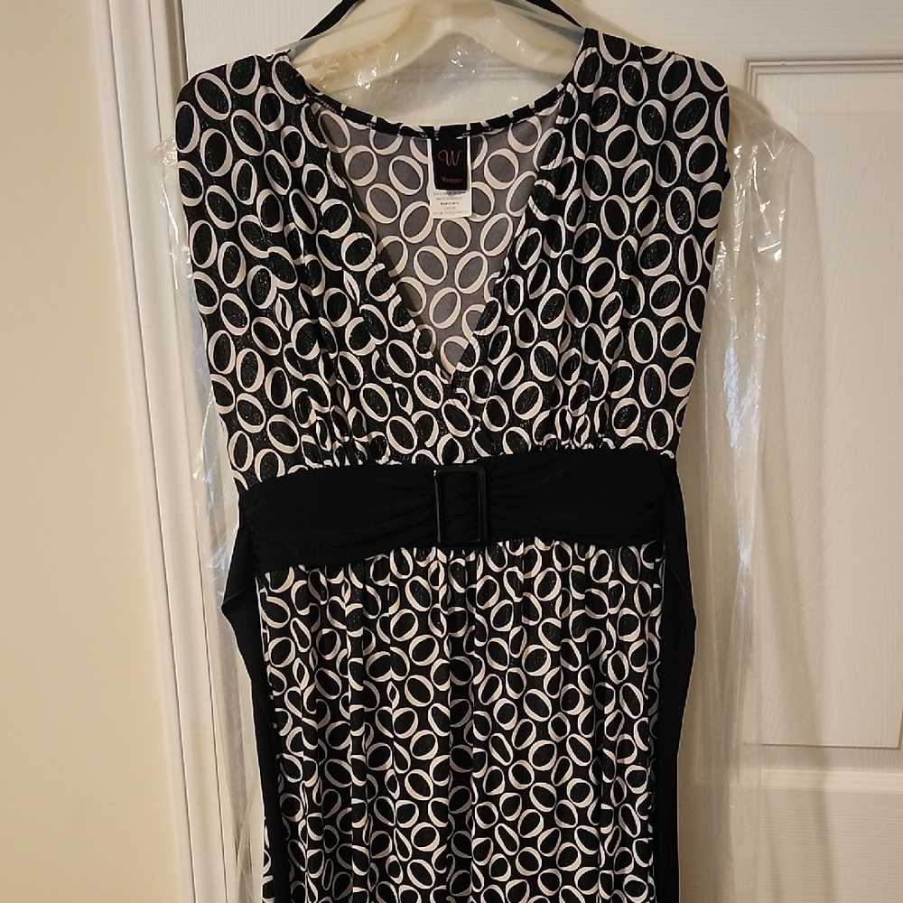 Wrapper Black and White A-line Cocktail Dress